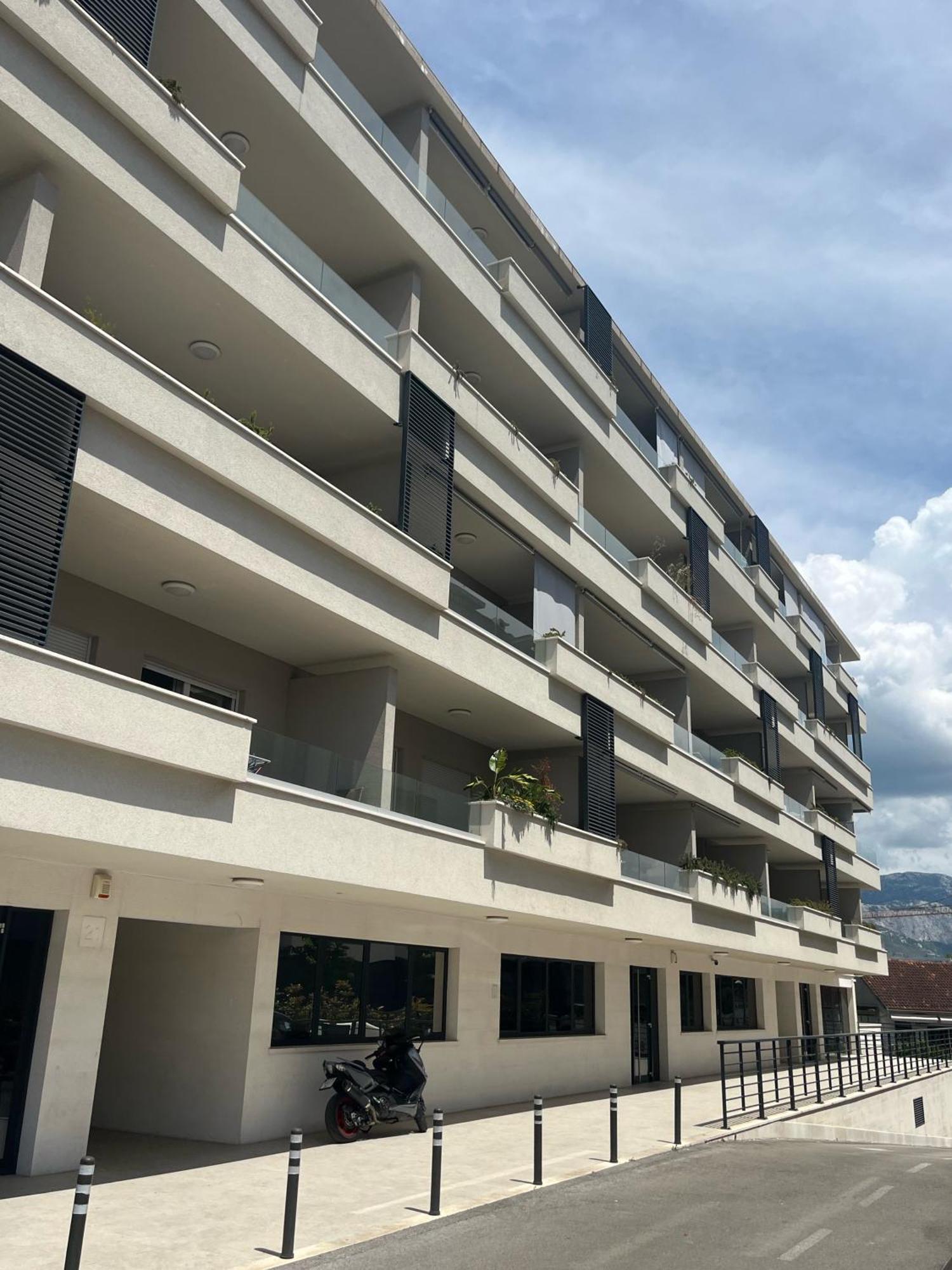 Luxury Apartment Rinos - Free Garage Parking Split Kültér fotó