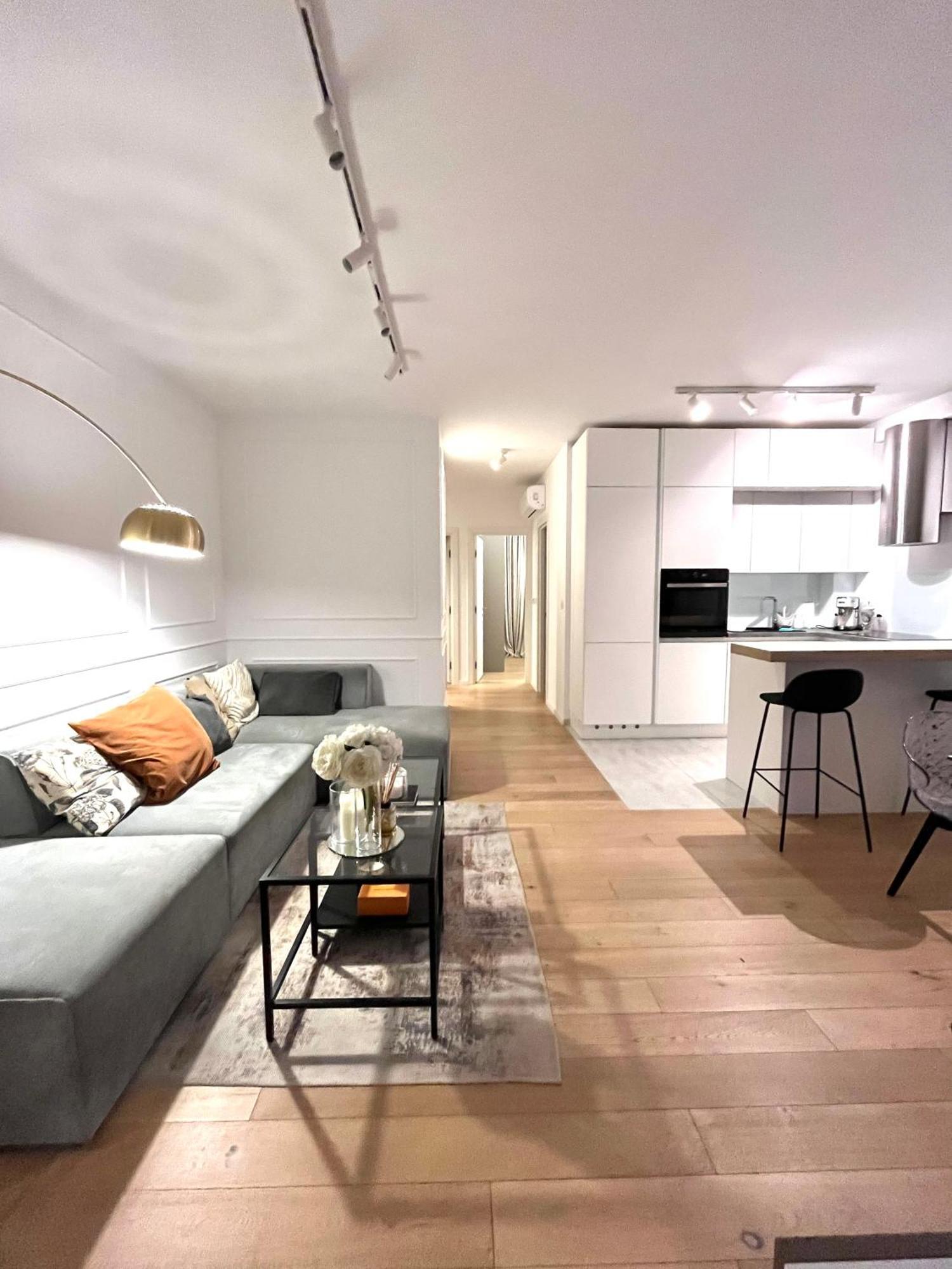 Luxury Apartment Rinos - Free Garage Parking Split Kültér fotó